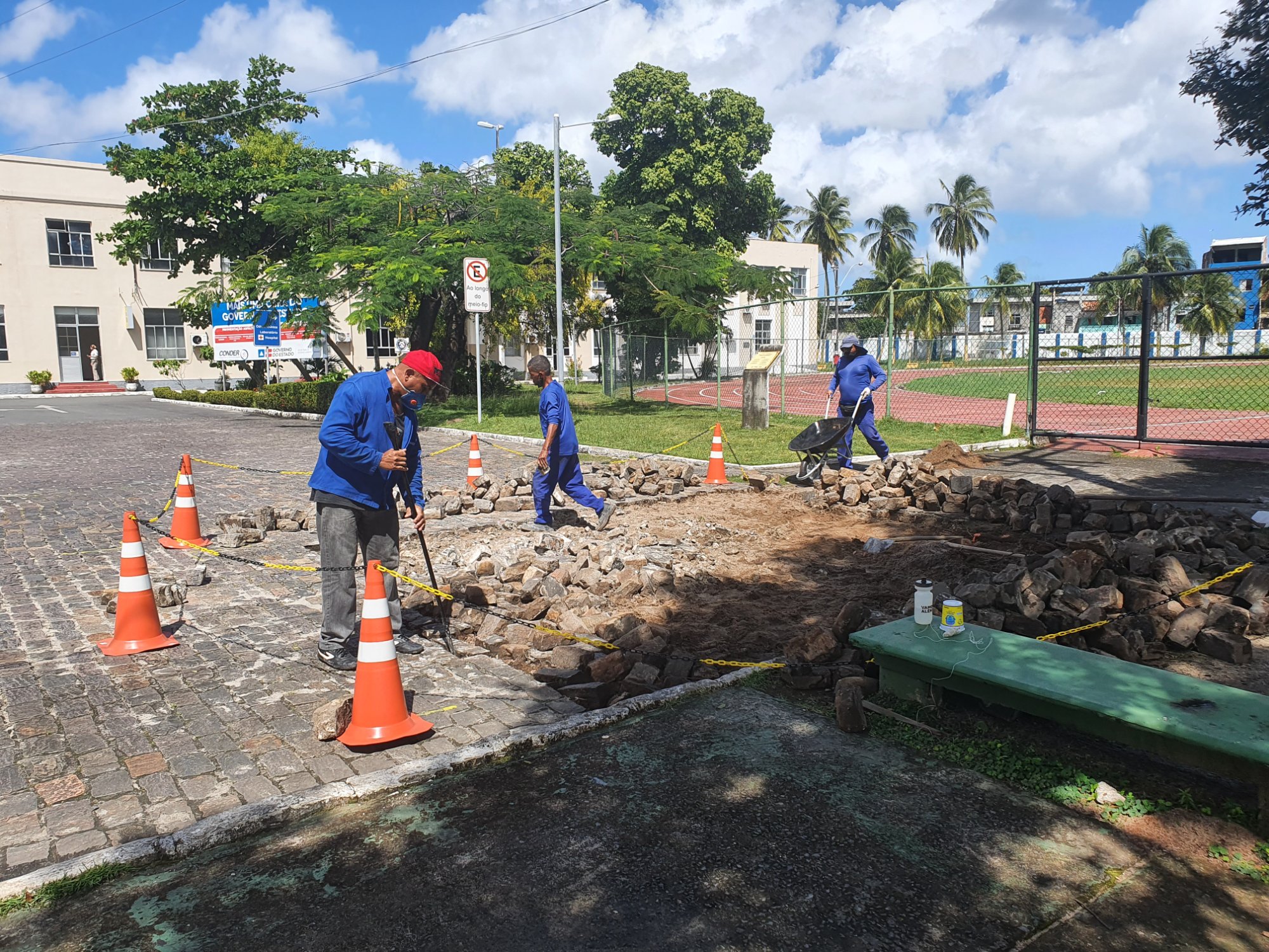 Execução de alvenaria — operário QL Engenharia